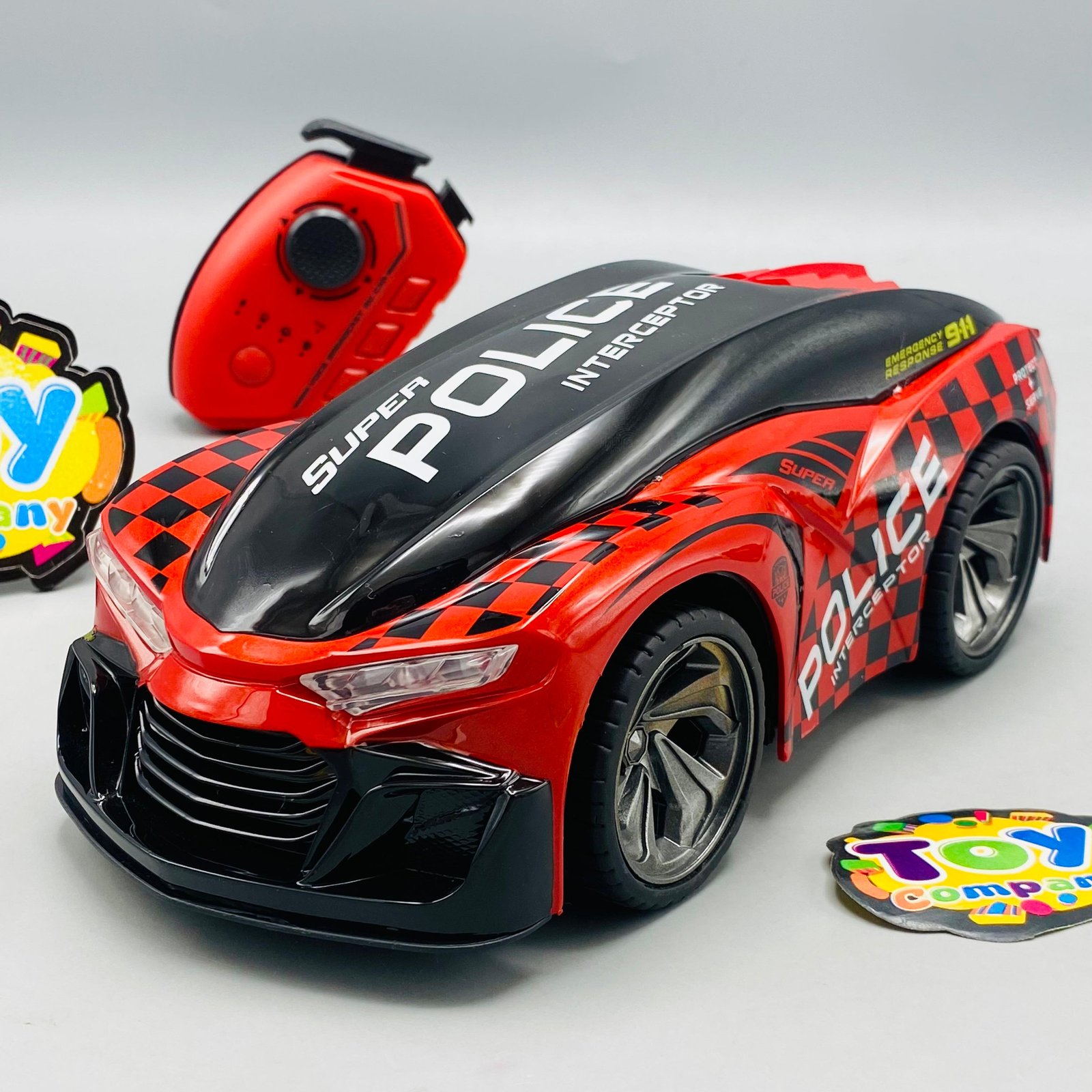 RC Police Car — 2.4GHz Remote with Voice Broadcast & Siren